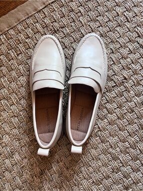 Anthropologie Kelsi Dagger Cream Leather Penny Loafers